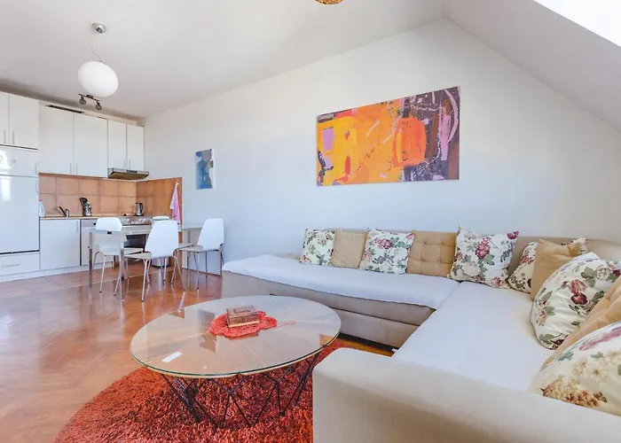 Old Town Beauty Apartment With Great View
